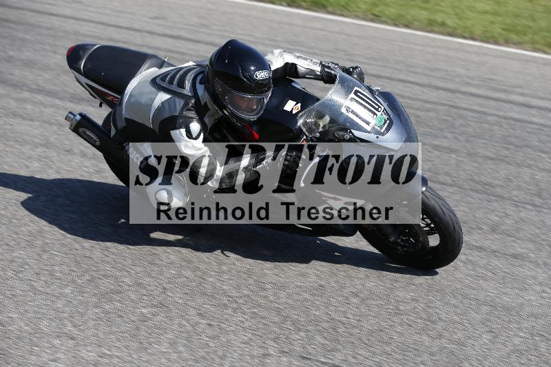 Archiv-2025/11 29.04.2025 PROMAX ADR/Gruppe gruen/100